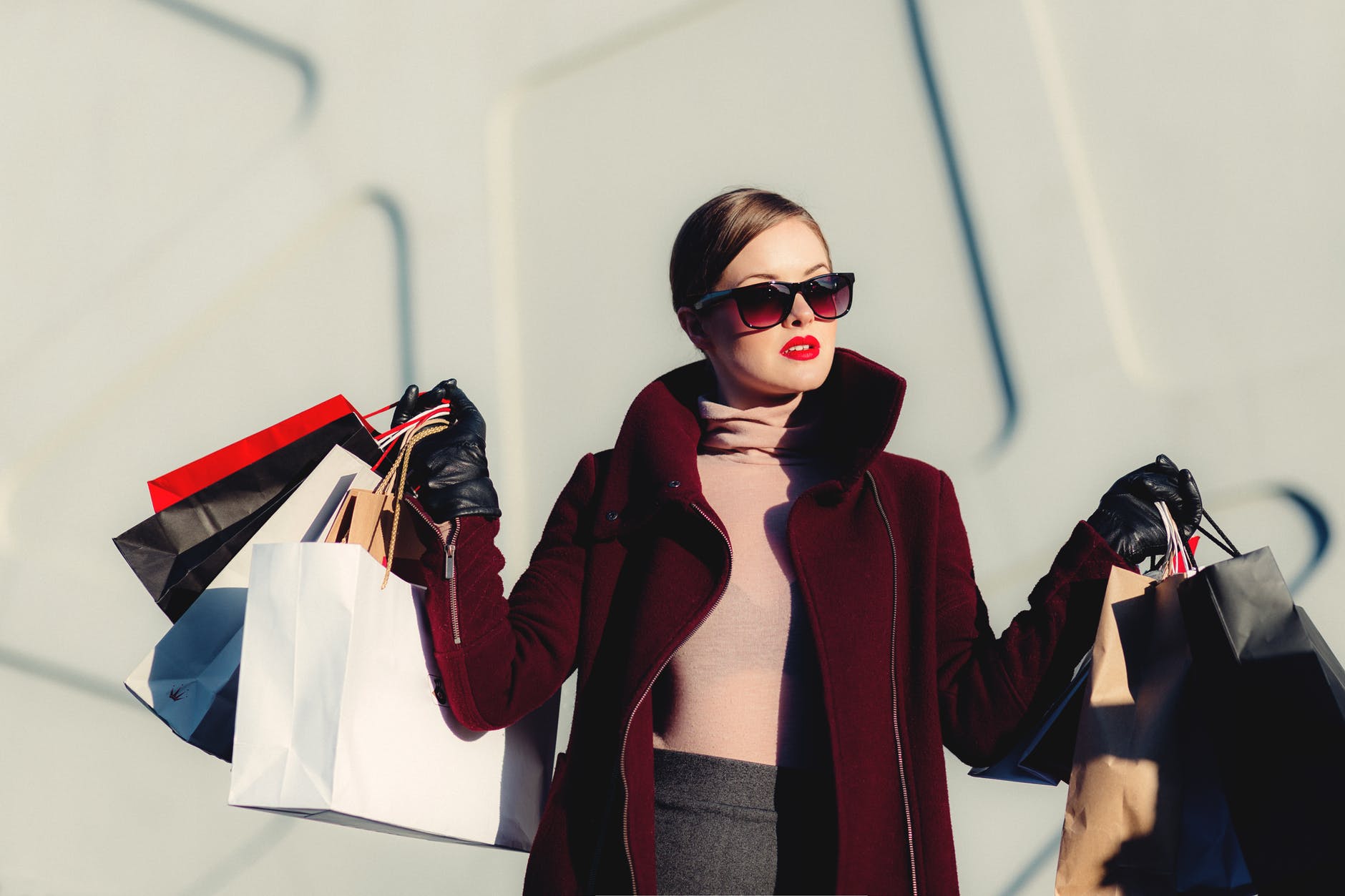 FASHION RETAILERS QUESTIONED ABOUT SUSTAINABILITY