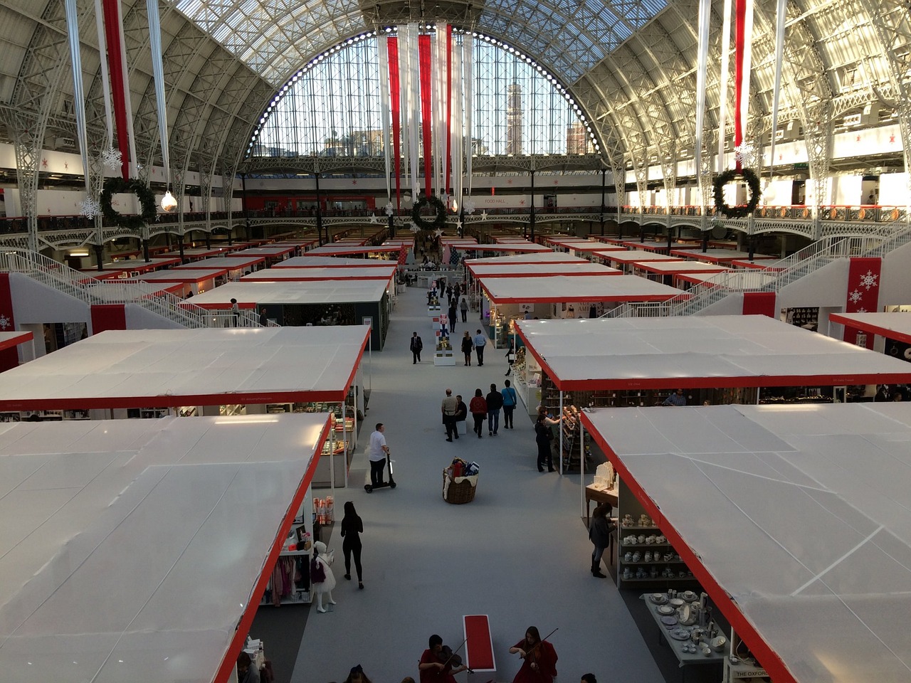 WHY TRADE SHOWS ARE IMPORTANT FOR THE FASHION INDUSTRY